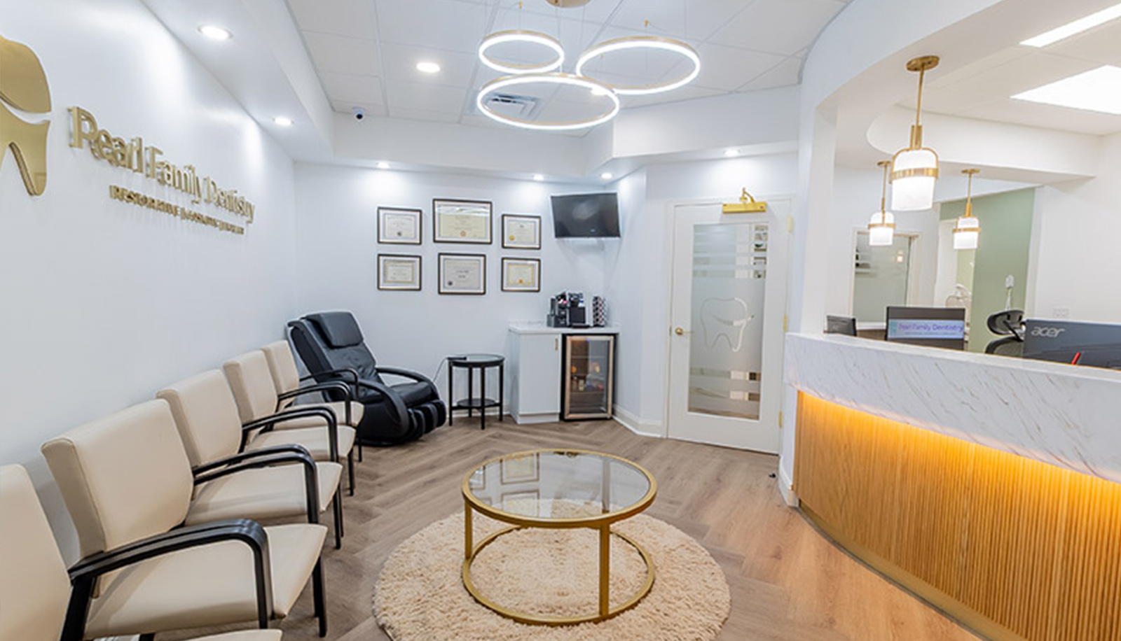 Dentist in Thorndale